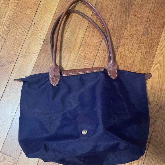 Longchamp Le Pliage medium shoulder tote purse Bilberry - Picture 3 of 7